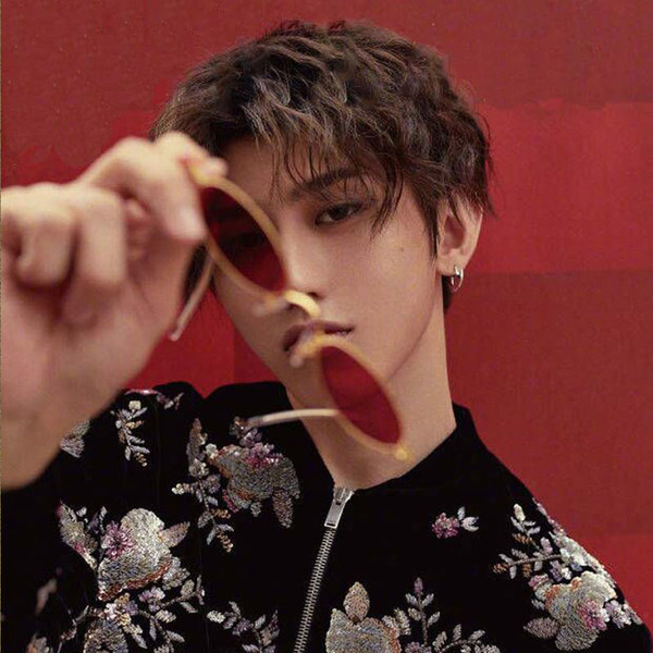 Uue mudeli unisex ovaalsed õhukese metallraamiga päikeseprillid