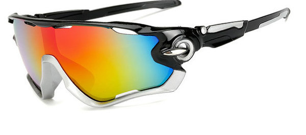 Vyriški akiniai nuo saulės tinkami važinėti dviračiu