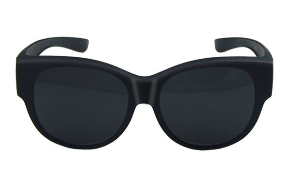 Vyriški poliarizuoti akiniai plačiu rėmeliu