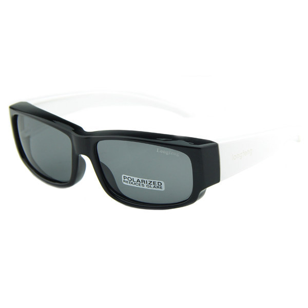 Sportiniai akiniai nuo saulės su spalvotais lęšiais