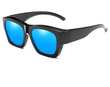 Laiade plastikraamidega päikeseprillid