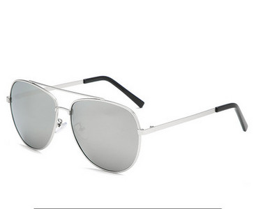 Polariseeritud klaasidega meeste päikeseprillid