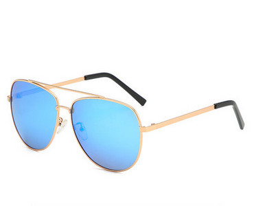 Polariseeritud klaasidega meeste päikeseprillid