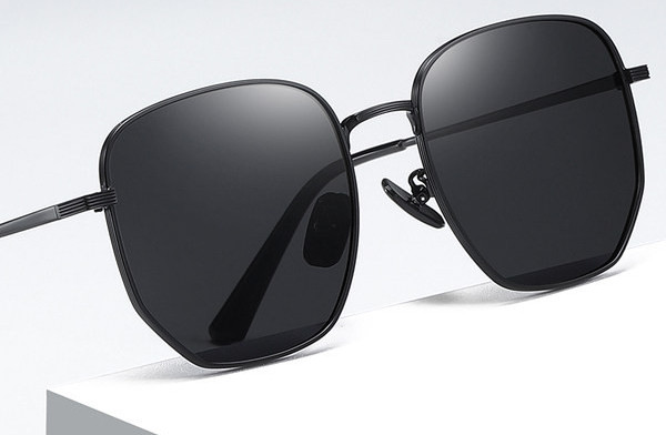 Moodsad ümarad prillid meestele