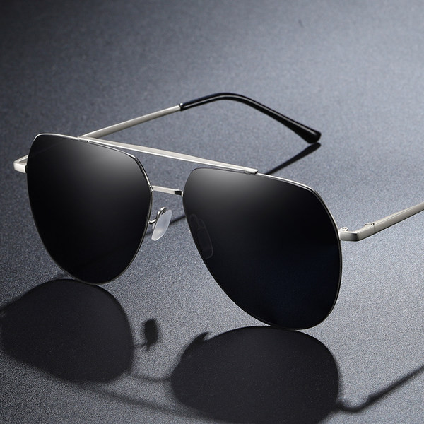 Praegused päikeseprillid meestele