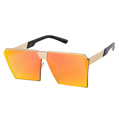 Μοντέρνα γυαλιά ηλίου με τετράγωνους φακούς