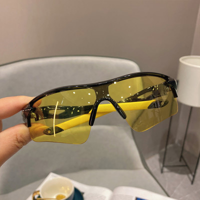 Meeste päikeseprillid mitmes värvitoonis