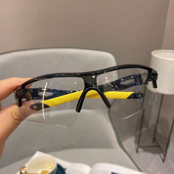 Meeste päikeseprillid mitmes värvitoonis