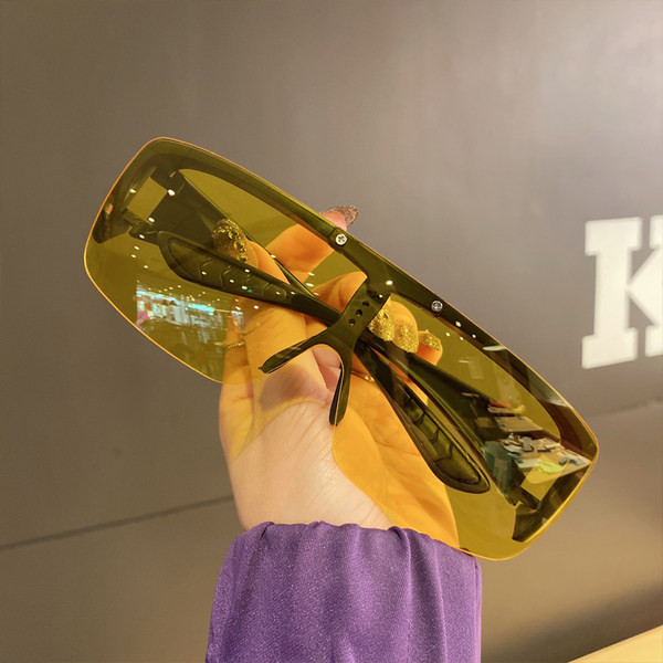 Mask-tüüpi polariseeritud klaasidega päikeseprillid