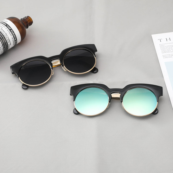 Laisvalaikio vyriški akiniai su UV apsauga – apvalios formos