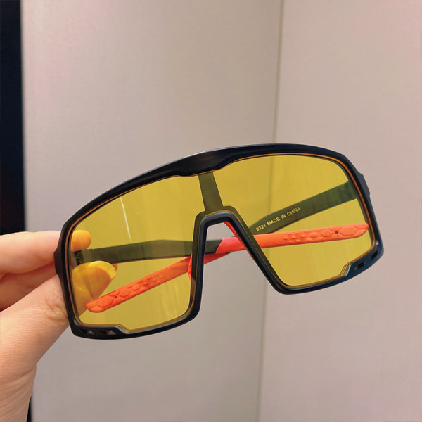 Meeste spordi- ja igapäevaprillid