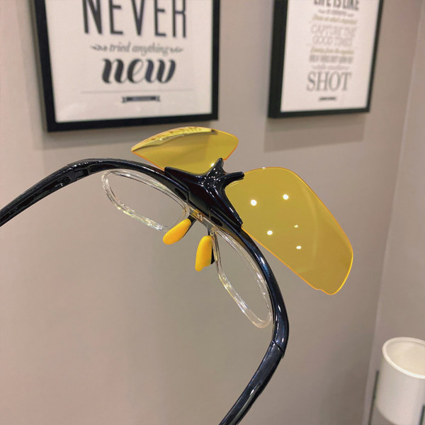 UV-kaitsega meeste spordiprillid