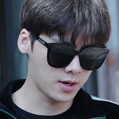 Uus UV-kaitsega meeste päikeseprillide mudel