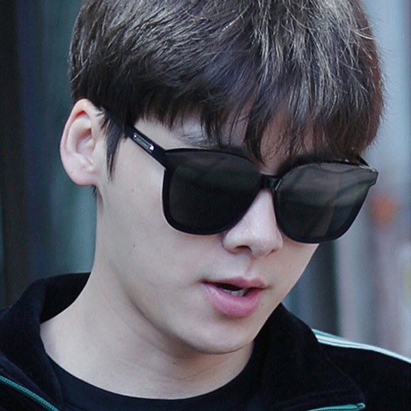 Uus UV-kaitsega meeste päikeseprillide mudel