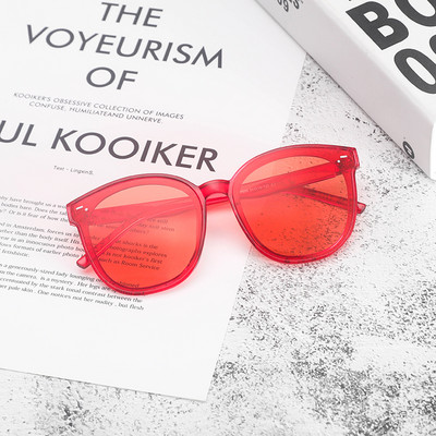 Uus mudel värviliste plastikraamidega naiste prillid