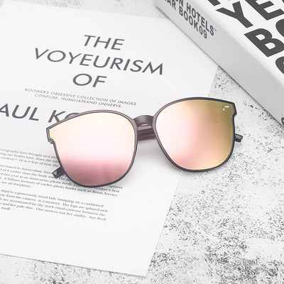 Uus mudel värviliste plastikraamidega naiste prillid