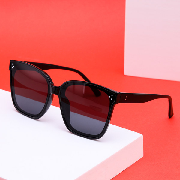 Meeste päikeseprillid – 2022