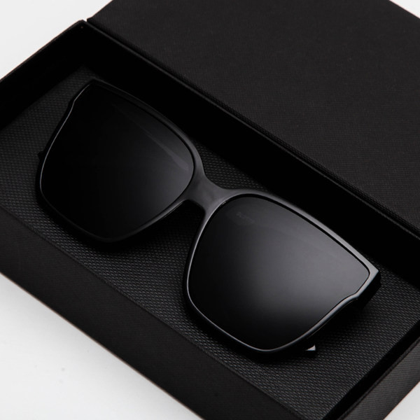 UV-kaitsega meeste päikeseprillid - ruudu kuju