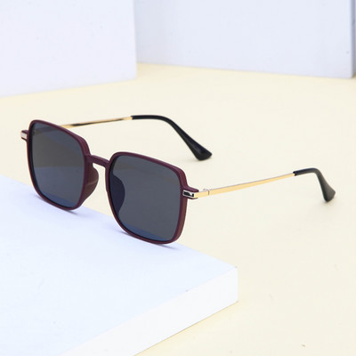 Retro stiilis metallraamidega meeste päikeseprillid