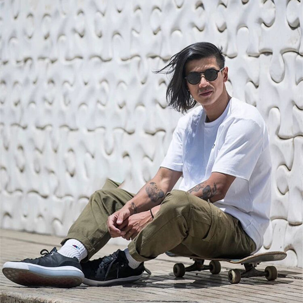 Meeste ümarad prillid mitmes värvitoonis