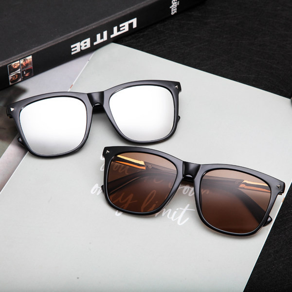 UV-kaitsega vabaaja meeste päikeseprillid