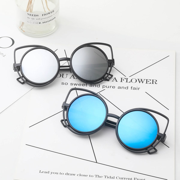 Ümarate klaaside ja UV-kaitsega meeste prillid