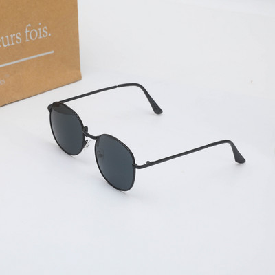 Meeste retro ümarad prillid mitmes värvitoonis