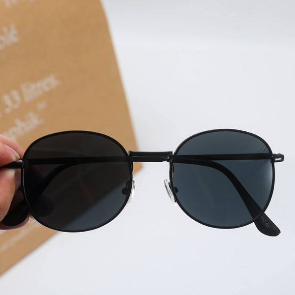 Meeste retro ümarad prillid mitmes värvitoonis