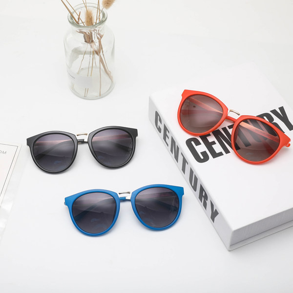 Muške polarizirane naočale s okvirom u boji