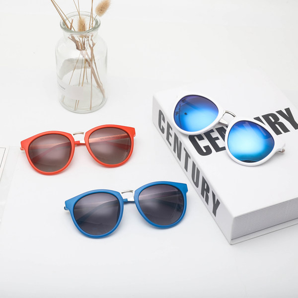 Muške polarizirane naočale s okvirom u boji