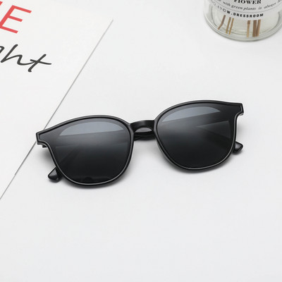 Meeste retroprillid - mitu mudelit