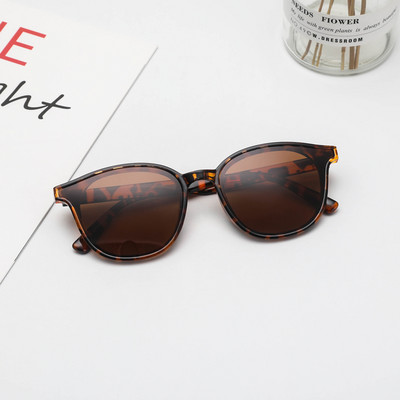 Meeste retroprillid - mitu mudelit