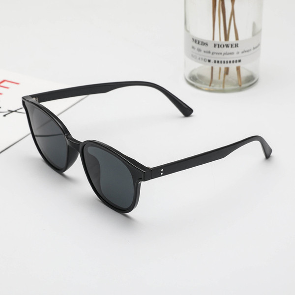 Meeste retroprillid - mitu mudelit