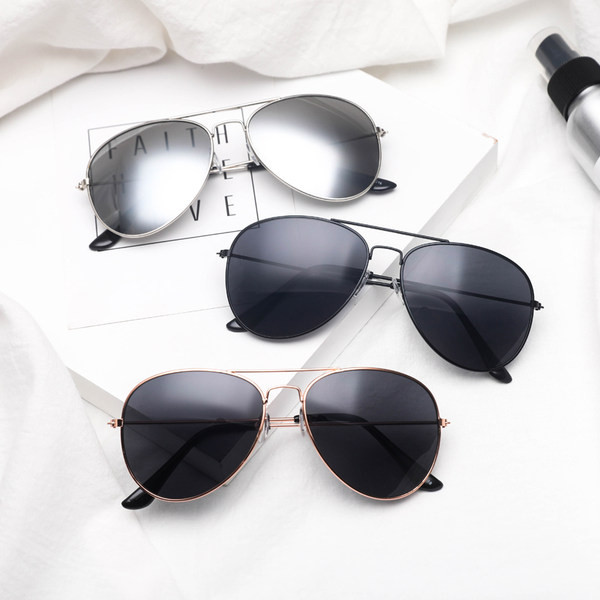 Sõitmiseks sobivad meeste ümmargused prillid