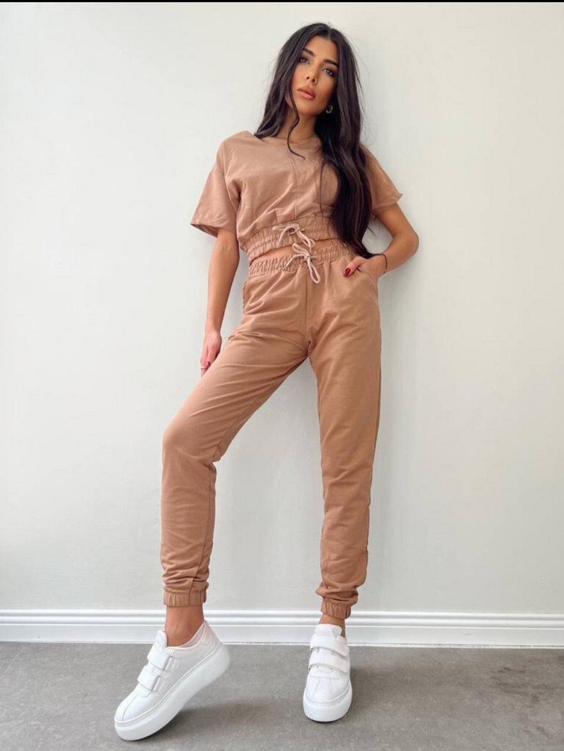 Дамски екип