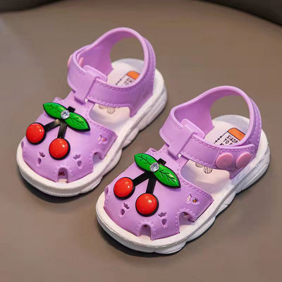 Vaikiškos basutės mergaitėms su aplikacijomis ir dekoratyviniu akmeniu