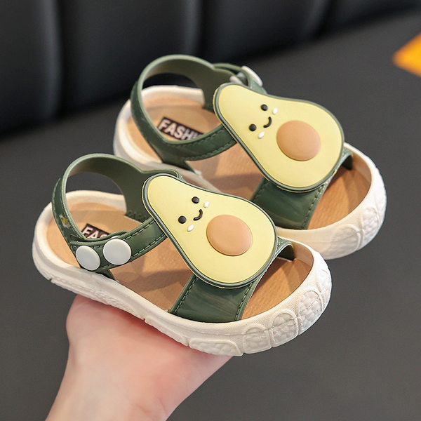 Детски сандали за момичета с апликация 