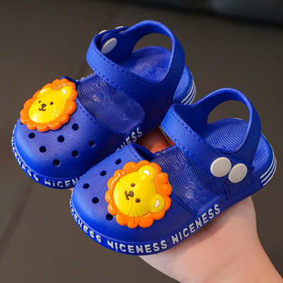 Детски гумени сандали с апликация и надпис