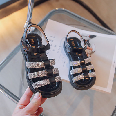 Детски сандали за момичета с велкро закопчаване и декоративни камъни