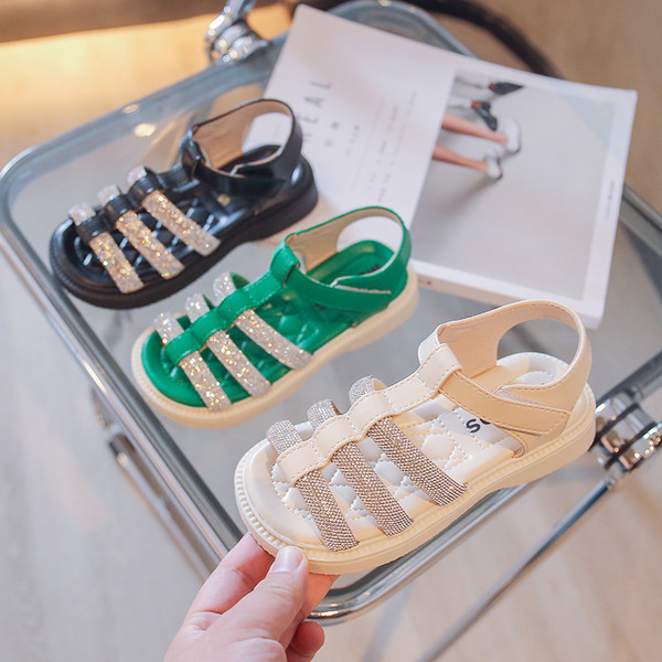 Детски сандали за момичета с велкро закопчаване и декоративни камъни