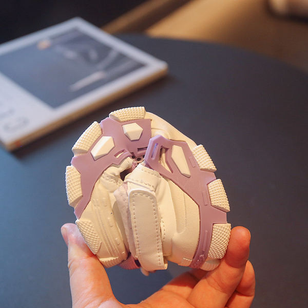 Детски затворени сандали от еко кожа с велкро закопчаване за момичета 