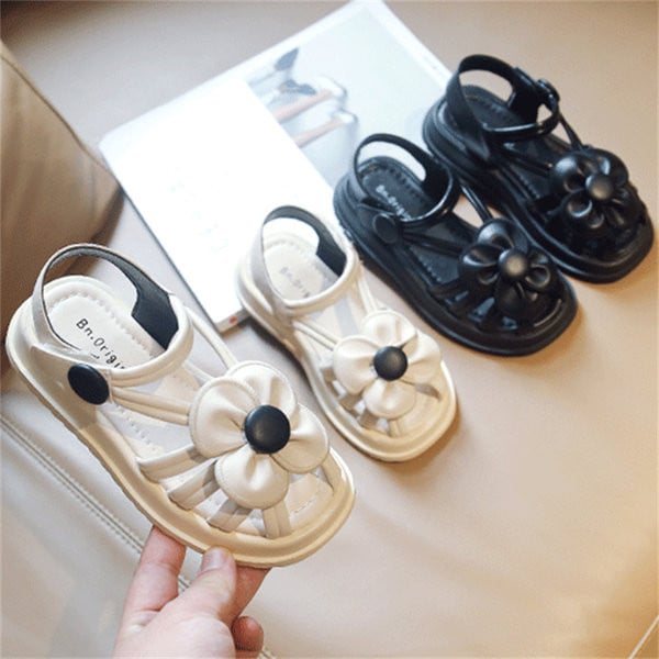 Детски сандали от кожа с 3D декорация и велкро лепенки