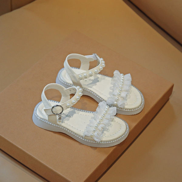 Įprastos vaikiškos basutės su tiuliu ir perlais mergaitėms