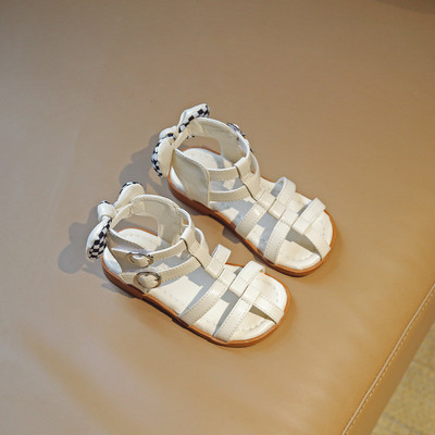 Нов модел детски летни сандали с каишки от еко кожа 