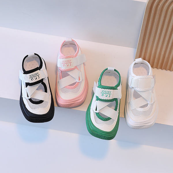 Спортно-ежедневни сандали от мрежеста материя