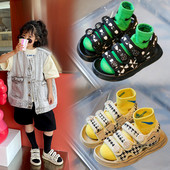 Момчешки сандали с велкро лепенки