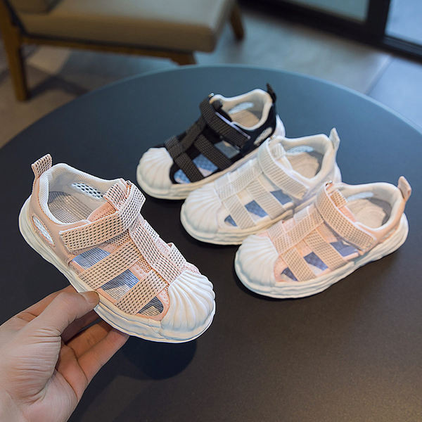 Текстилни спортни сандали с лепенки