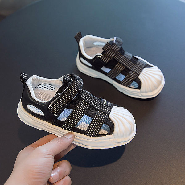 Текстилни спортни сандали с лепенки