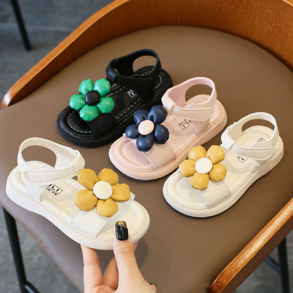 Детски гумени сандали с декорация цвете 