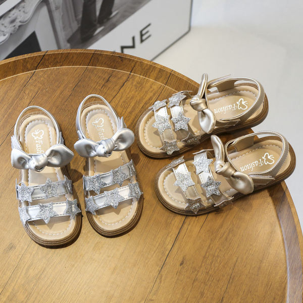 Сандали от еко кожа за момиче с панделки